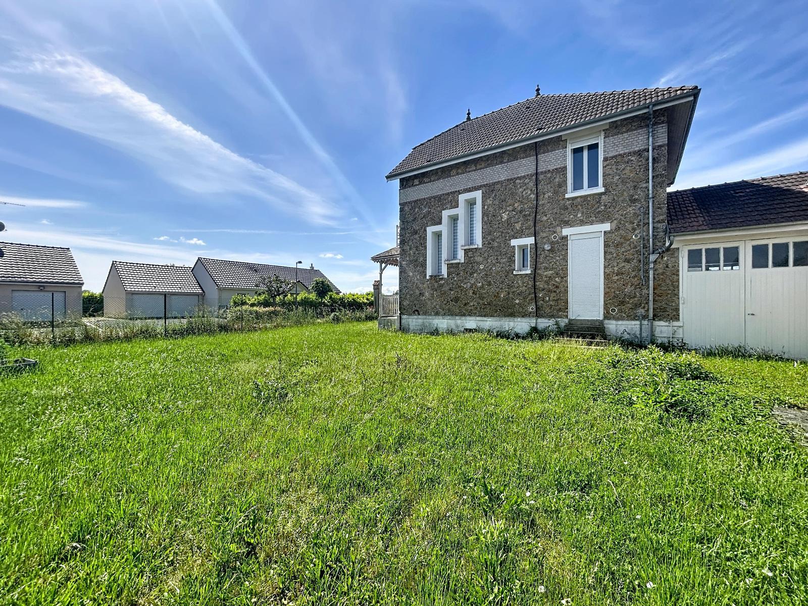 Maison à Auménancourt